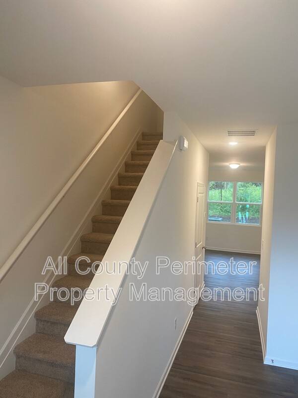 1117 Union Pacific Way – photo 2