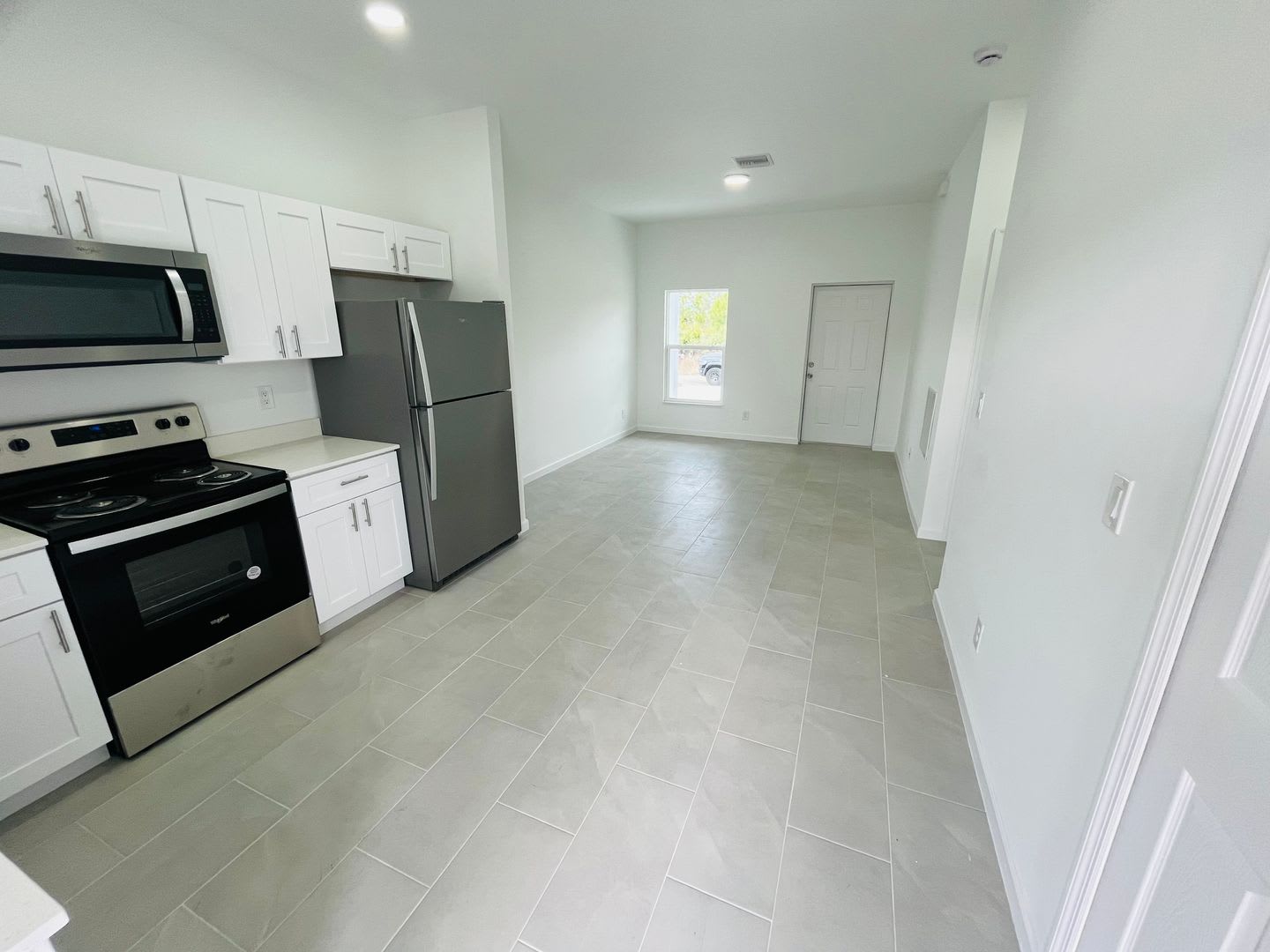 NEW CONSTRUCTION- COZY & PEACEFUL 2 BEDROOM/ 1 BATH – photo 3