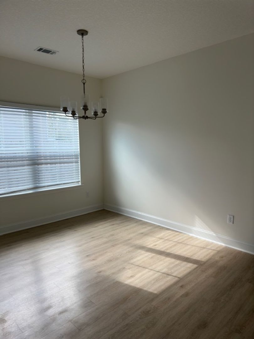 FOR RENT – photo 5