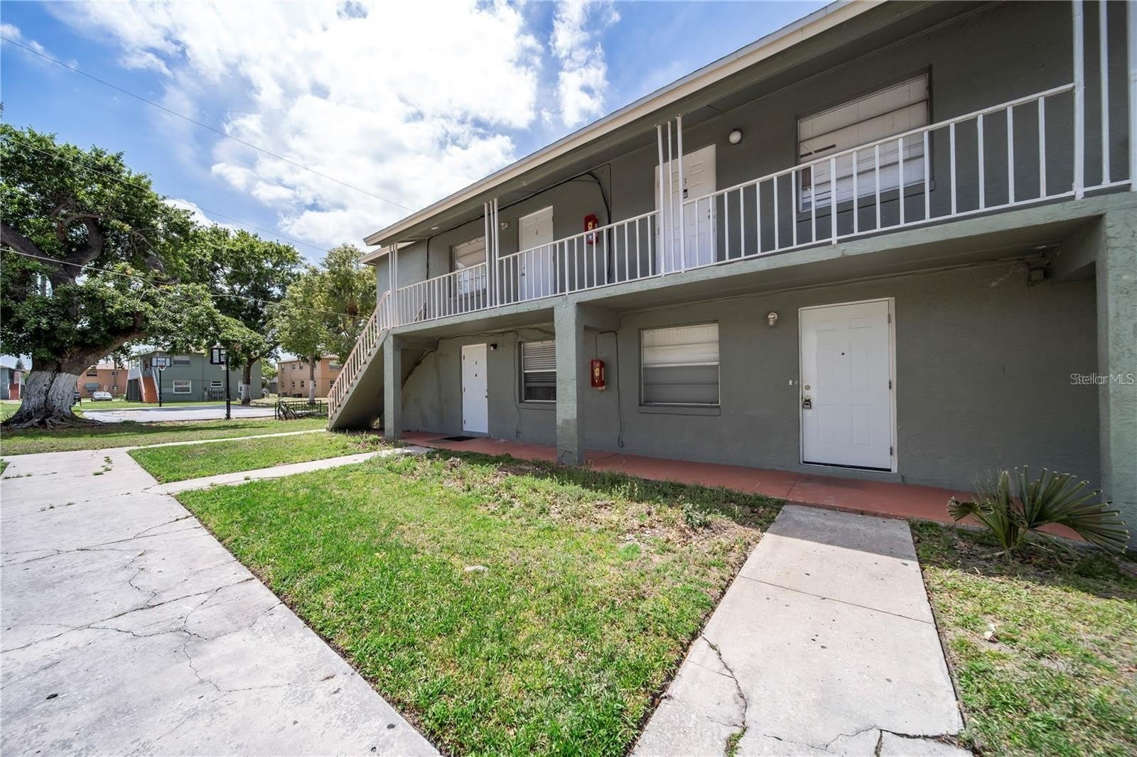 702 MICHIGAN Court – photo 1