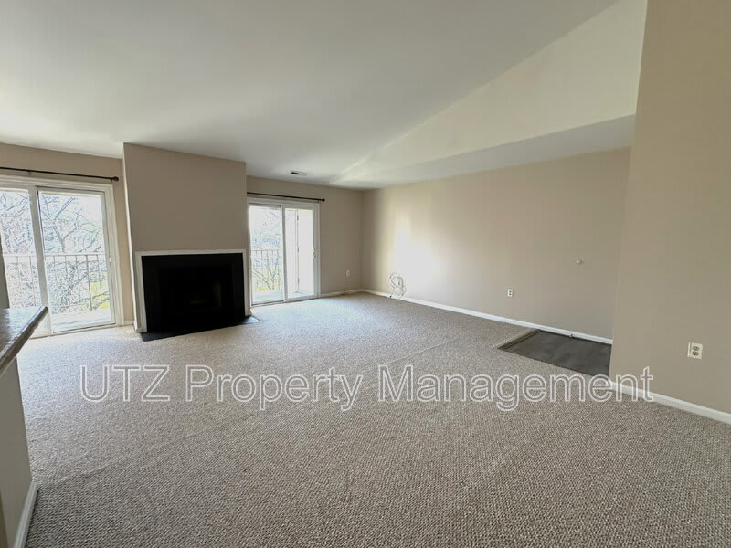 1111 Castle Harbour Way – photo 5