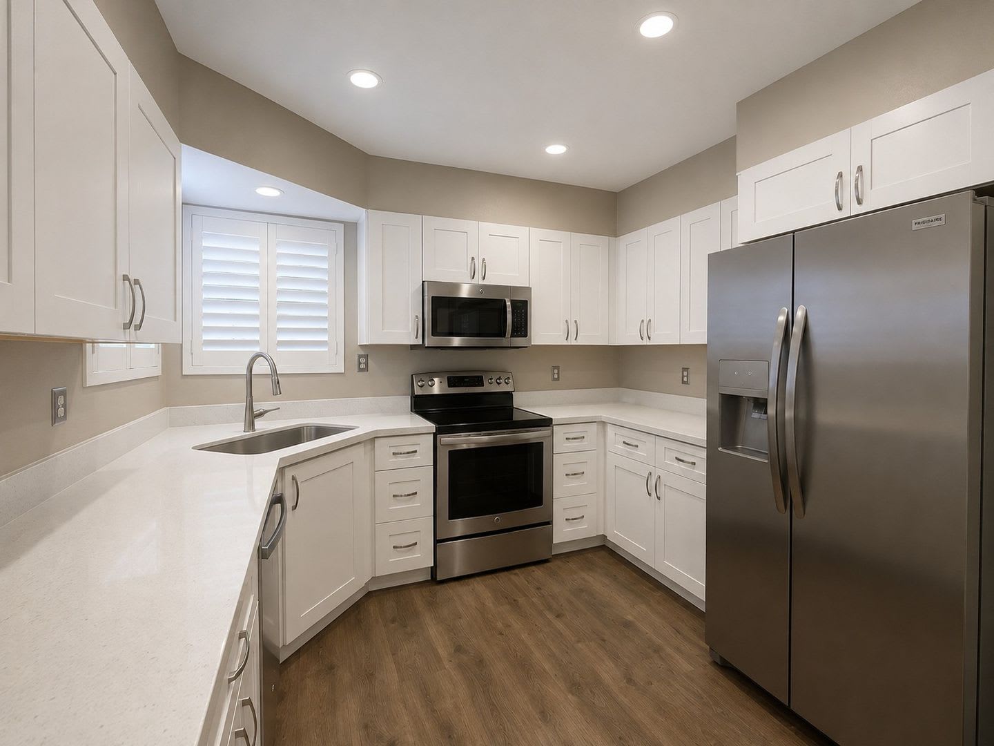 6885 E Cochise Rd Unit 123 – photo 4
