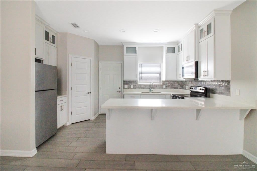1626 Playa Drive – photo 2