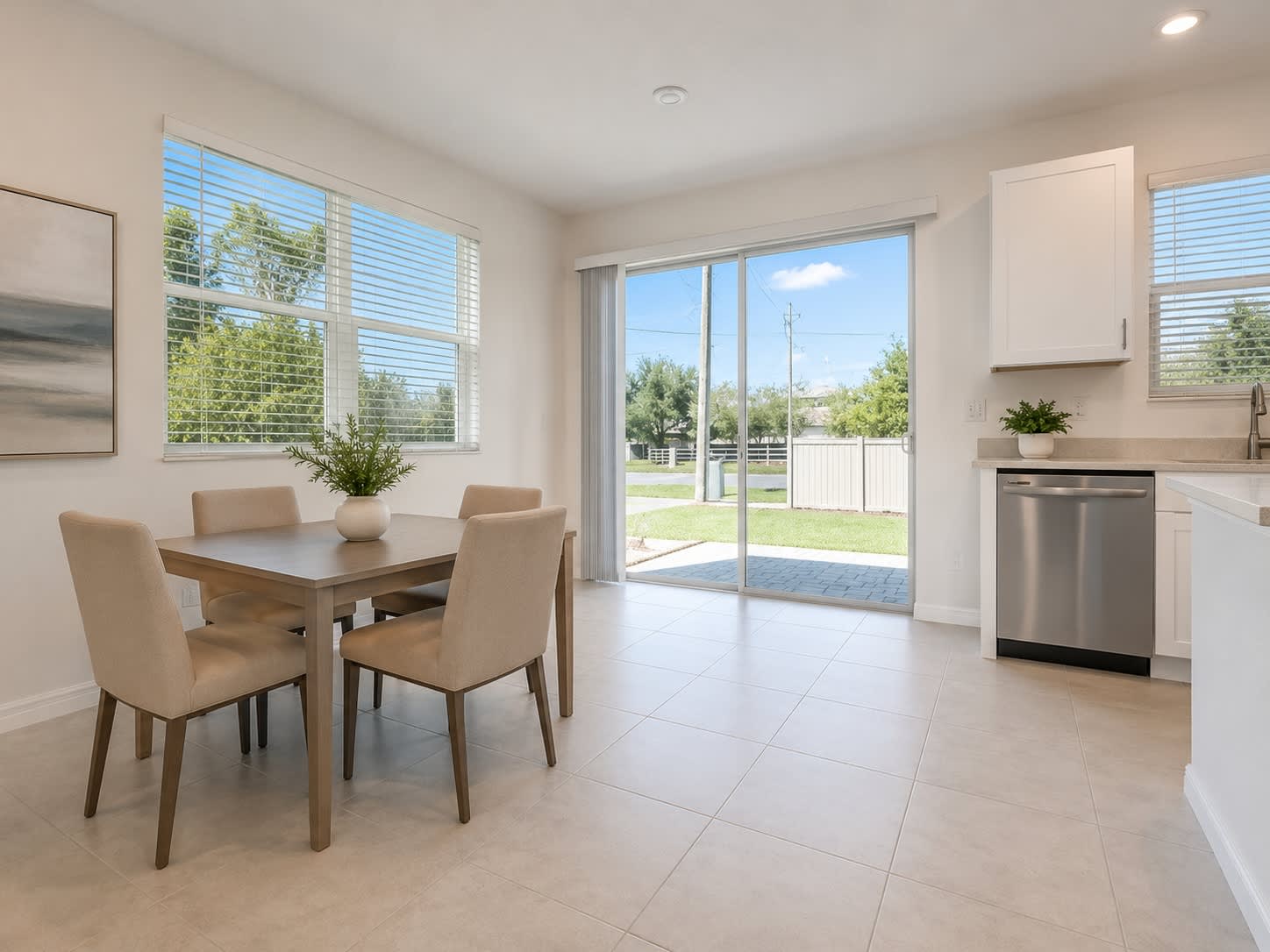 1180 Wycliffe Way – photo 4