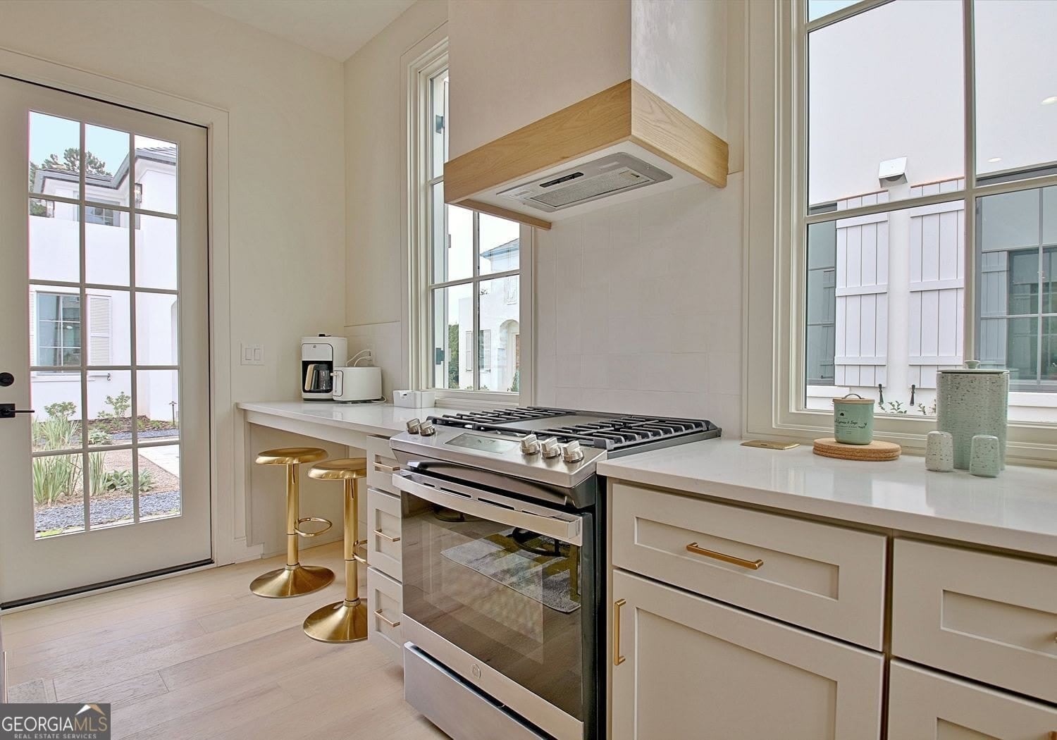180 High Street – photo 2