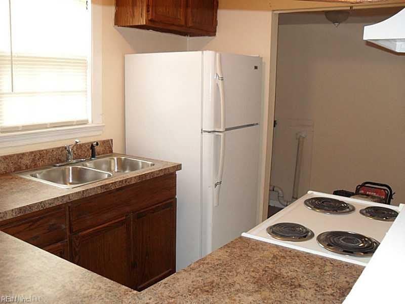 409 Colonial Avenue – photo 4