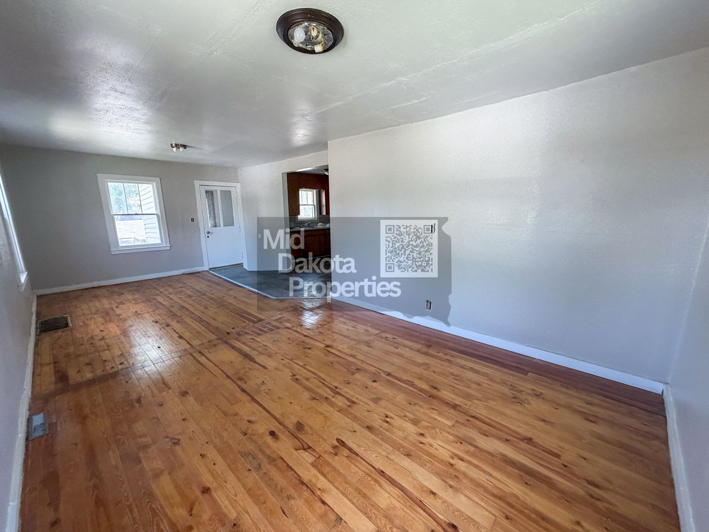 623 N Edmunds-3 Bedroom, 1.75 bathroom house – photo 4