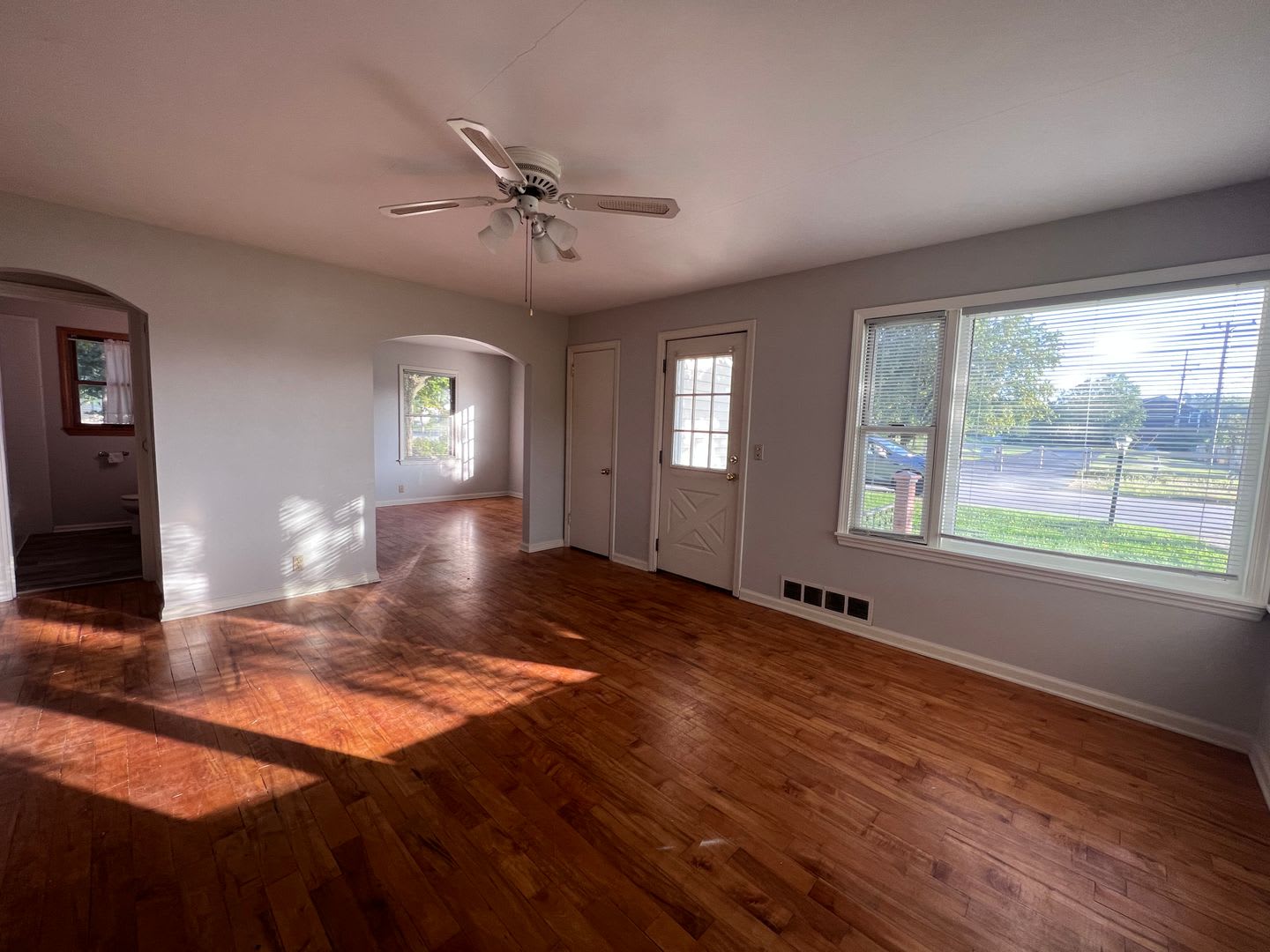 Adorable home in Ada! – photo 3