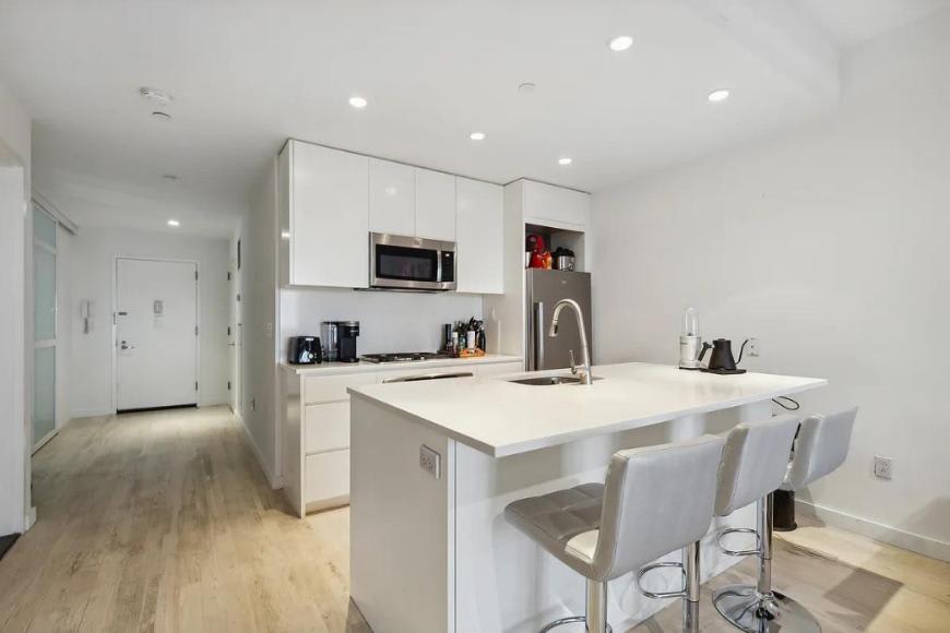 90 William Street – photo 2