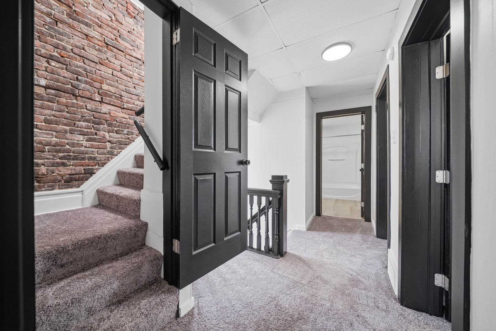 256 East Meyers – photo 2