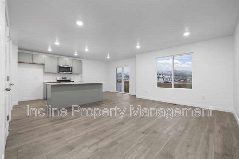 282 N Tack Ln – photo 2