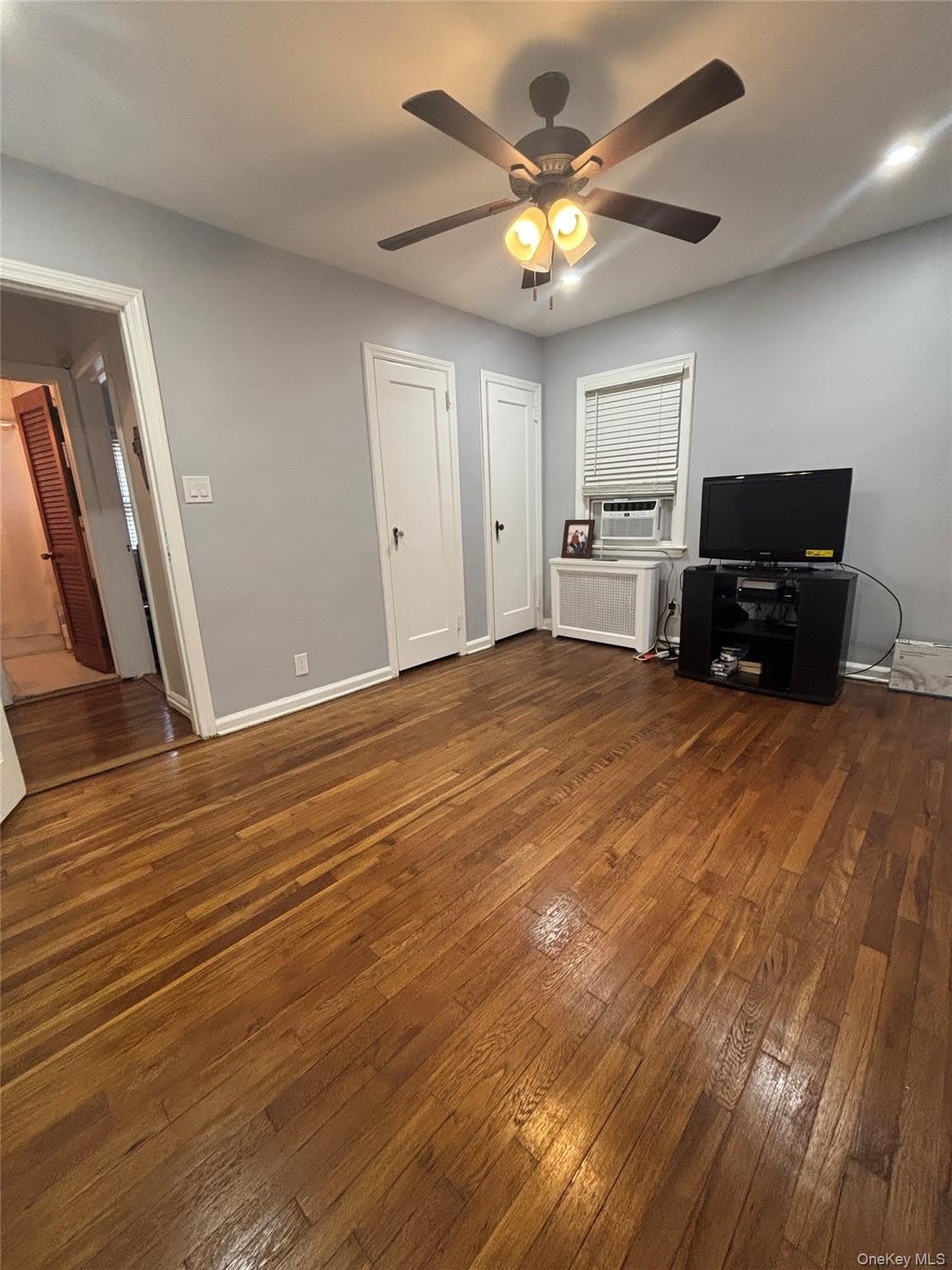 227-42 113th Drive – photo 4