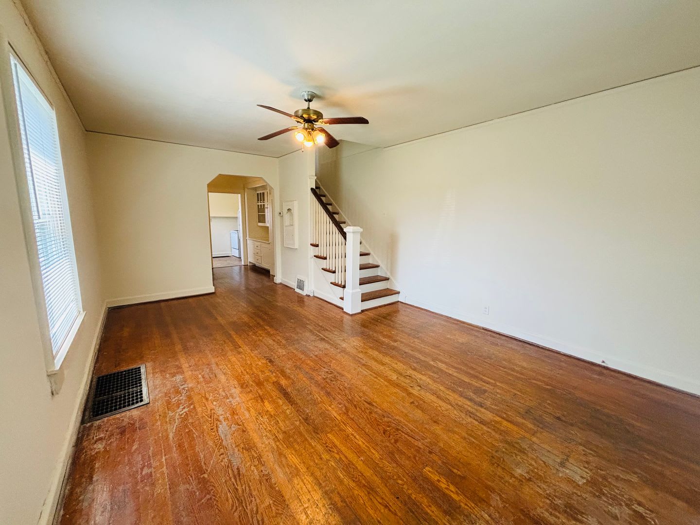 2 Bedroom 1 Bath Duplex – photo 2