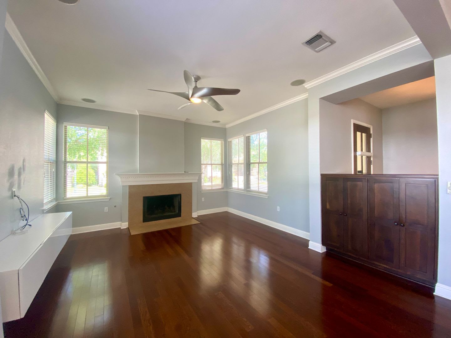 Large Home in Mueller! Available for October! – photo 4