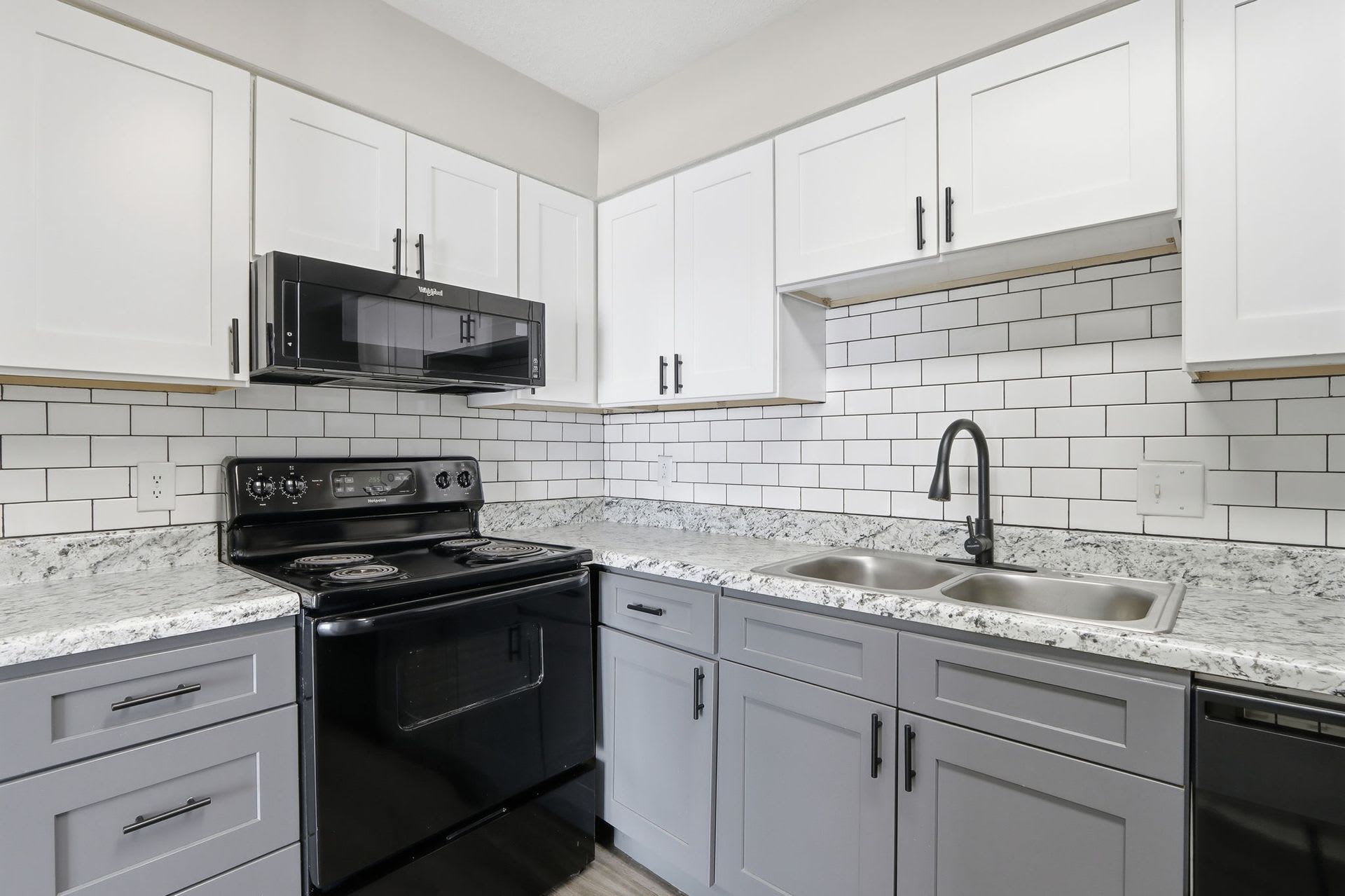 The Eclipse Apartment Homes – photo 3