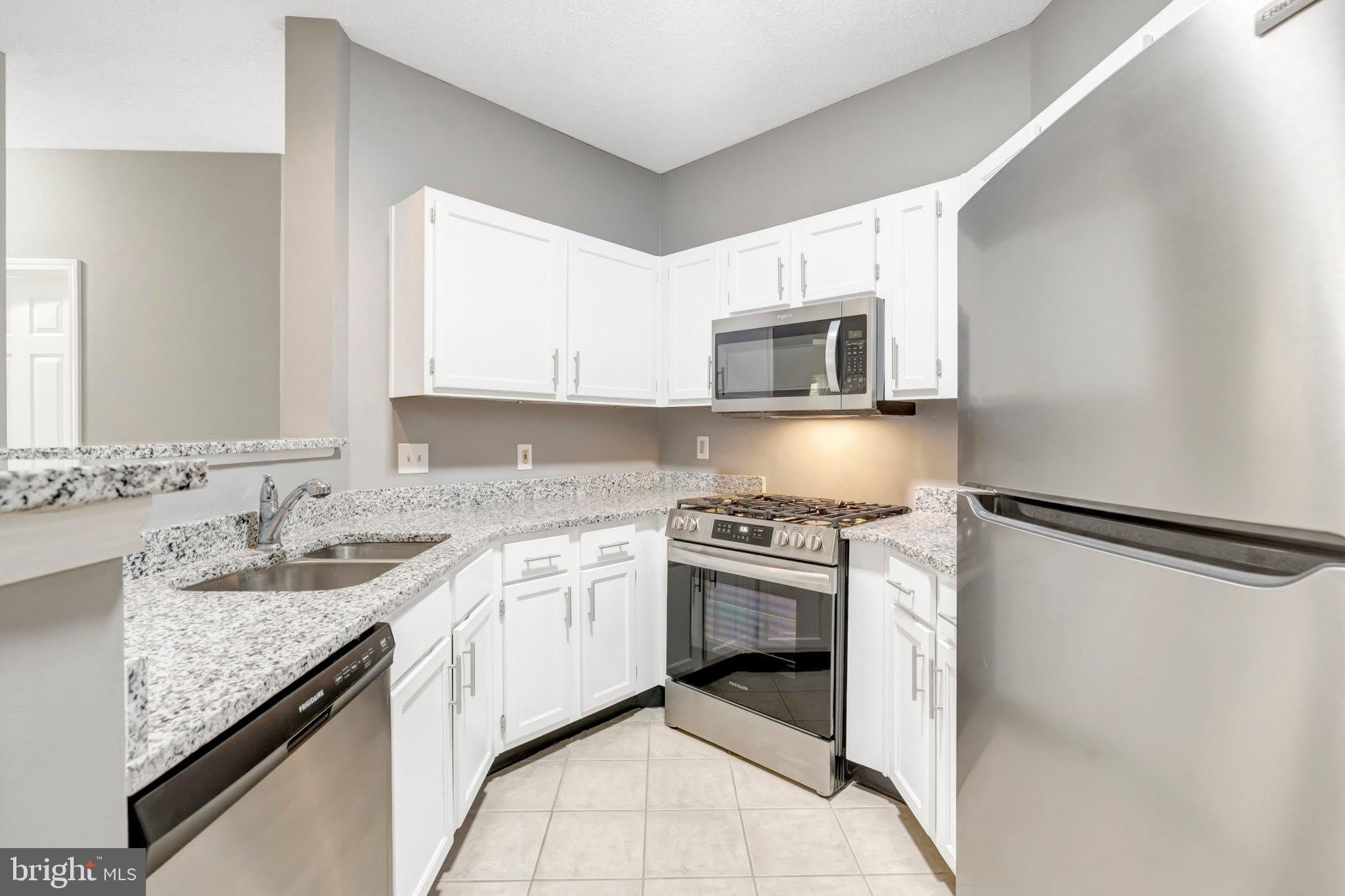 4413 FAIR STONE Drive – photo 3