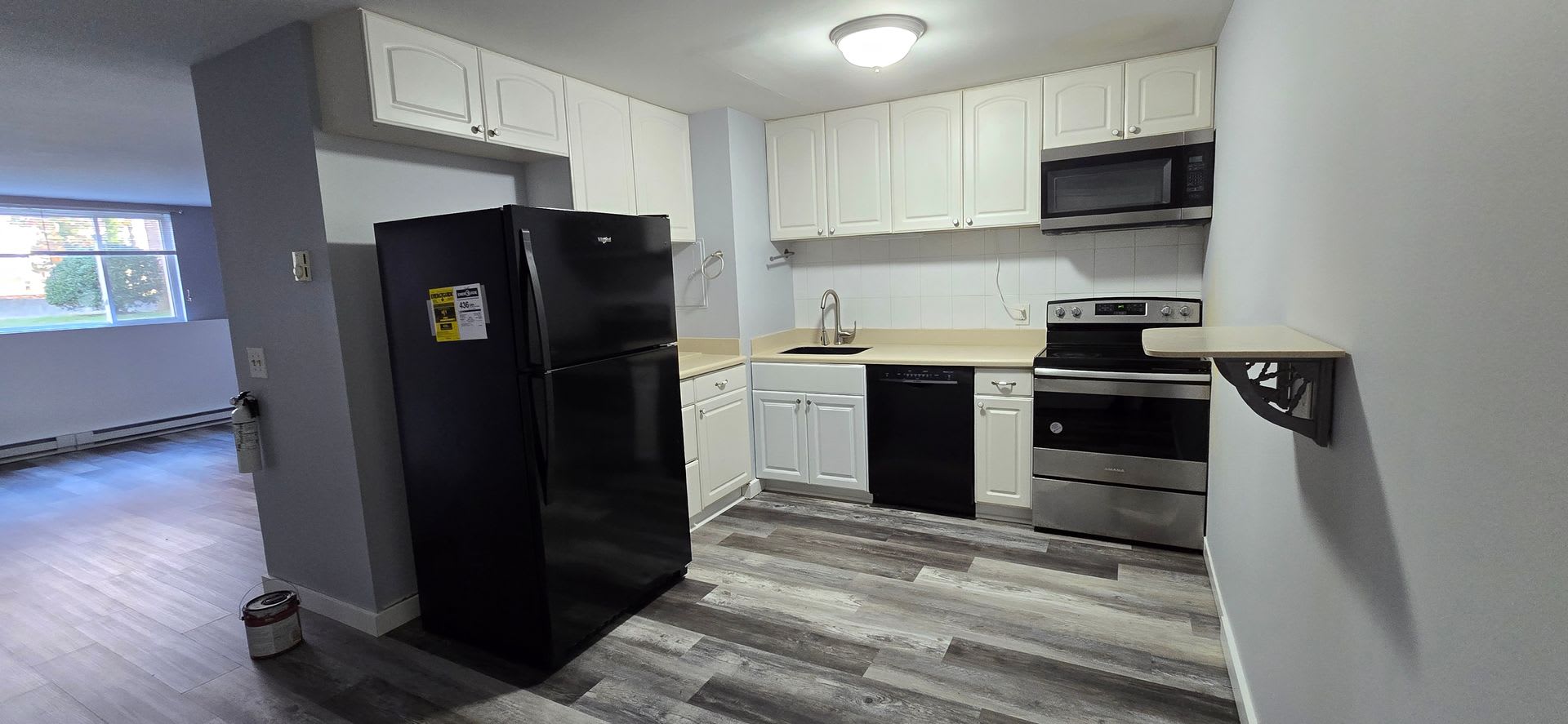 Hyannis 2 Bedroom – photo 4