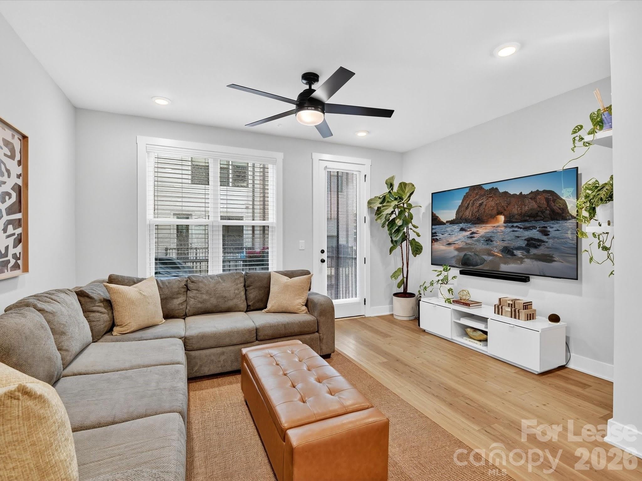 2024 Terwilliger Terrace – photo 5