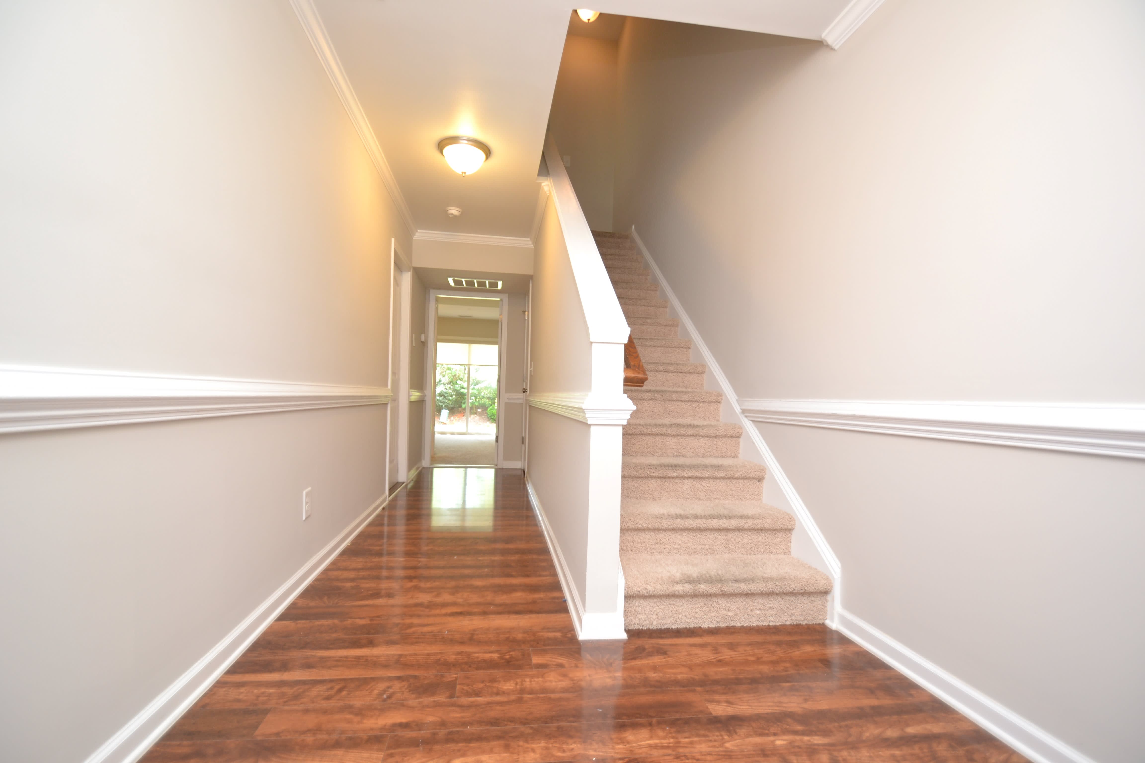 208 Irving Way – photo 2