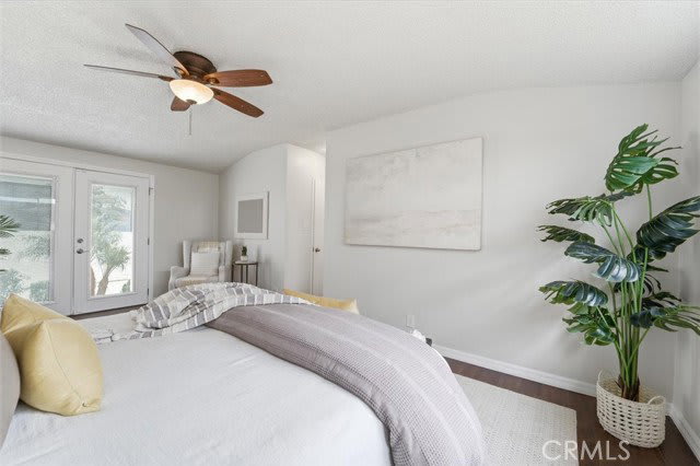 11937 South La Cienega Boulevard – photo 1