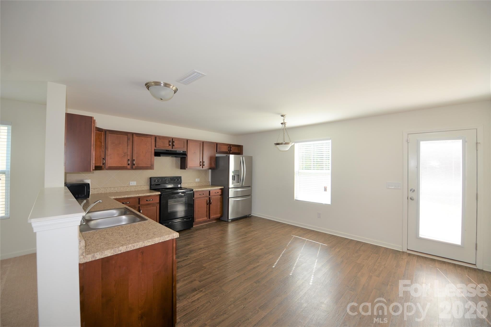 9527 Hanberry Boulevard – photo 5