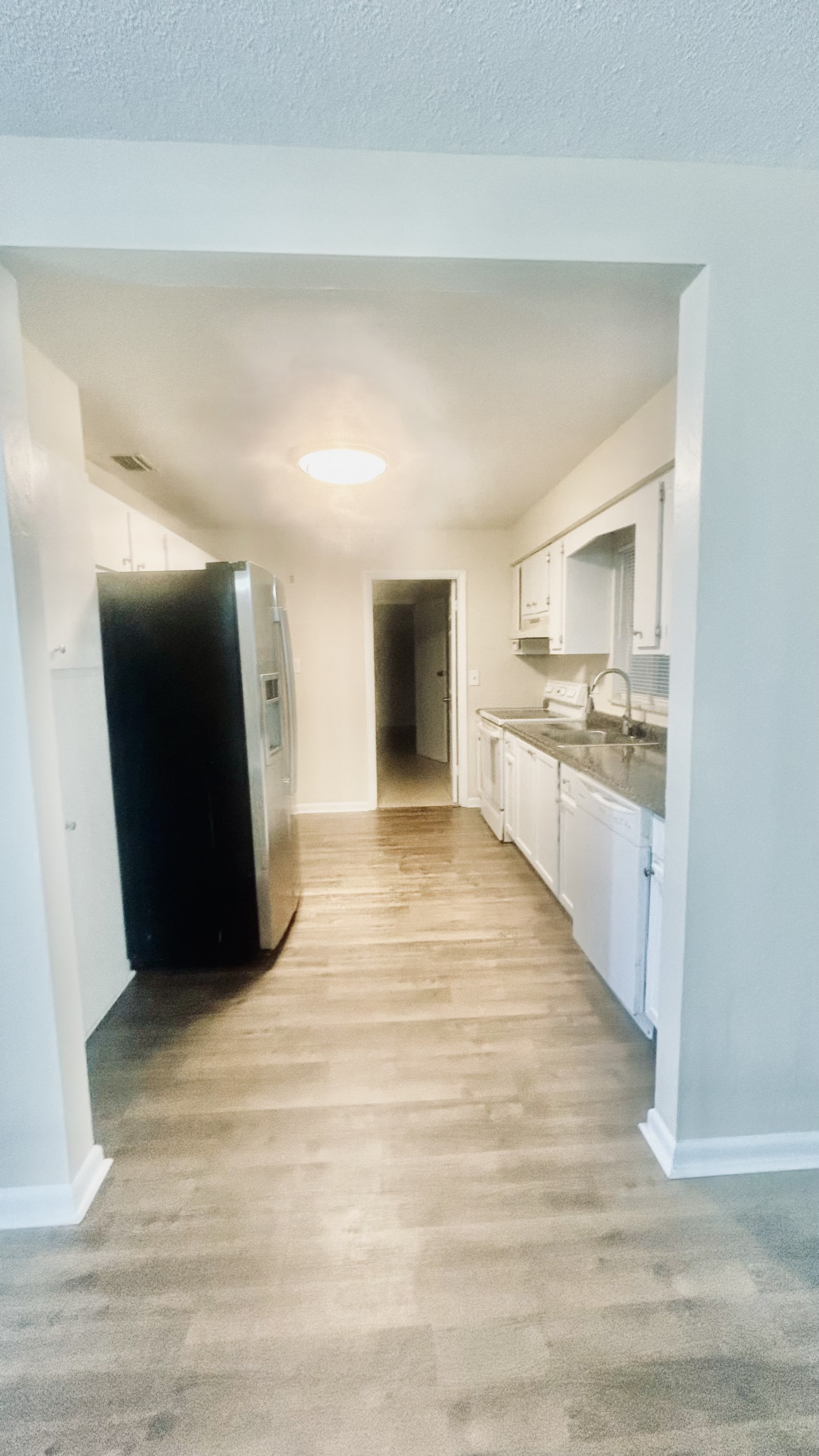 198 Idleview Ave – photo 4