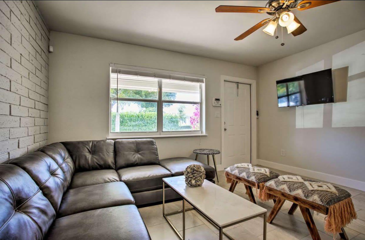 201 George Bush Boulevard S – photo 3