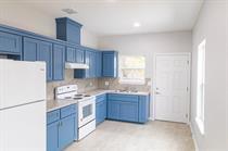 1816 Columbia St – photo 3