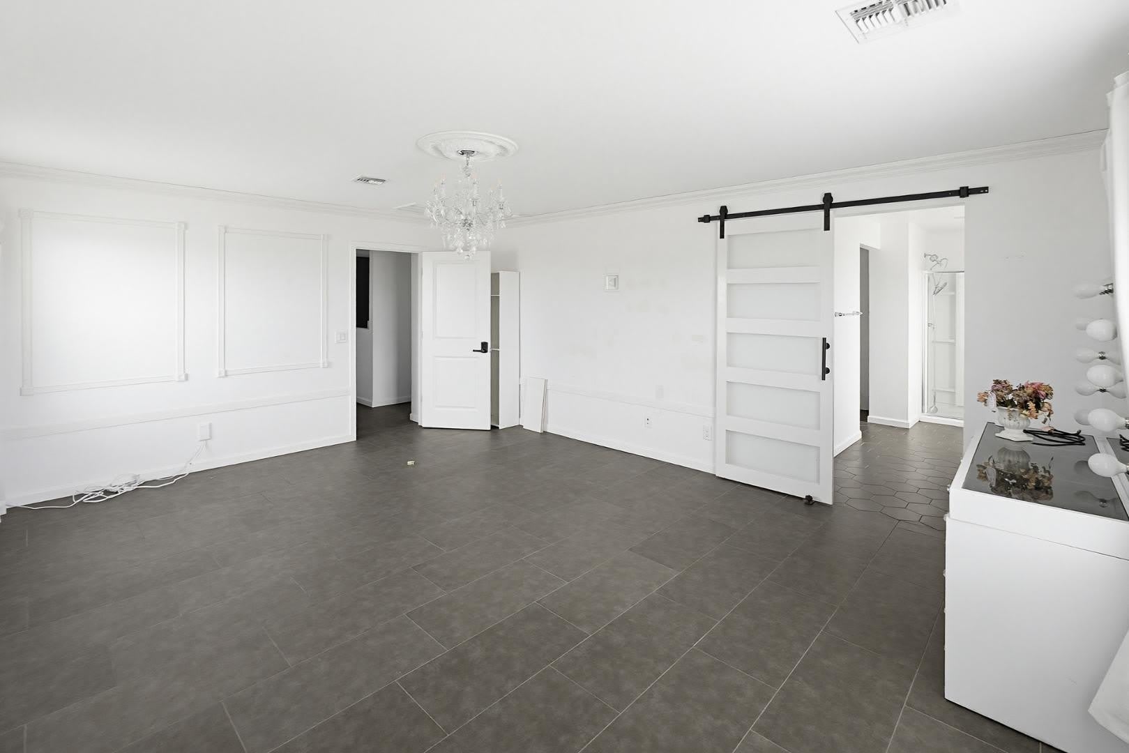 6815 W Encinas Lane – photo 4
