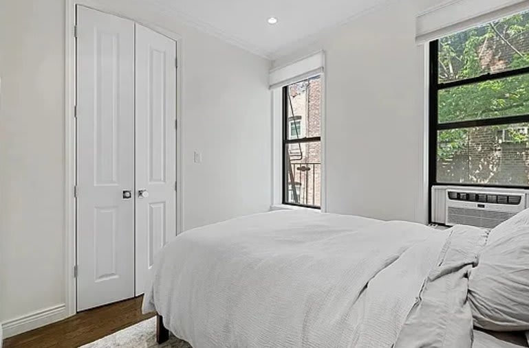 227 Mott St – photo 4