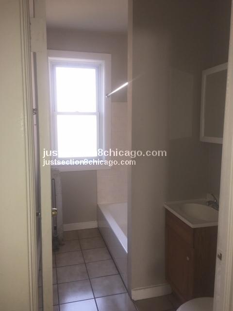 820 E MARQUETTE – photo 2