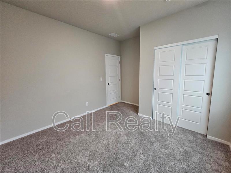3236 N McKinnon Rd. – photo 3