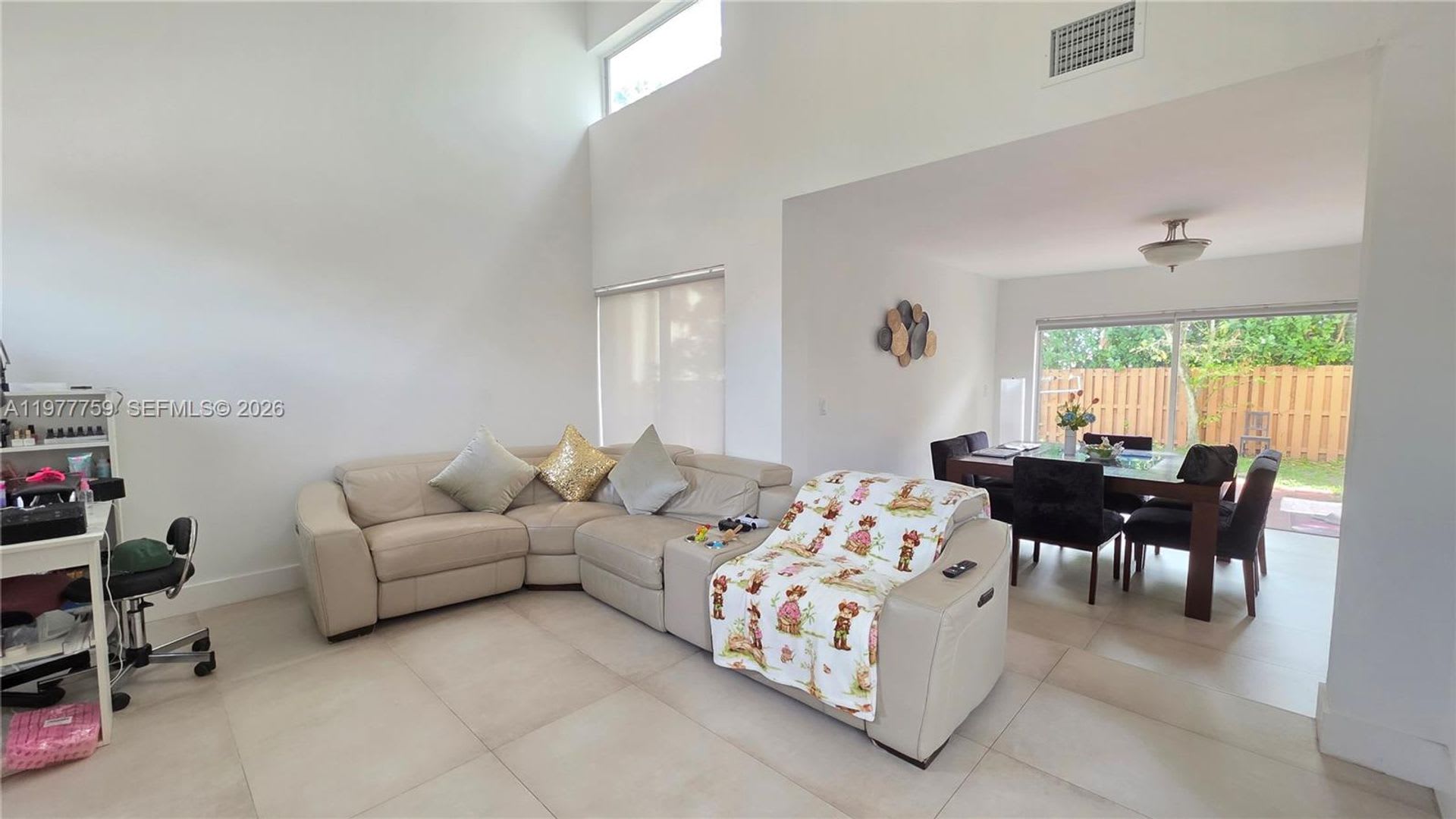 15856 Sw 112Th Terrace Miami Fl 33196 – photo 5