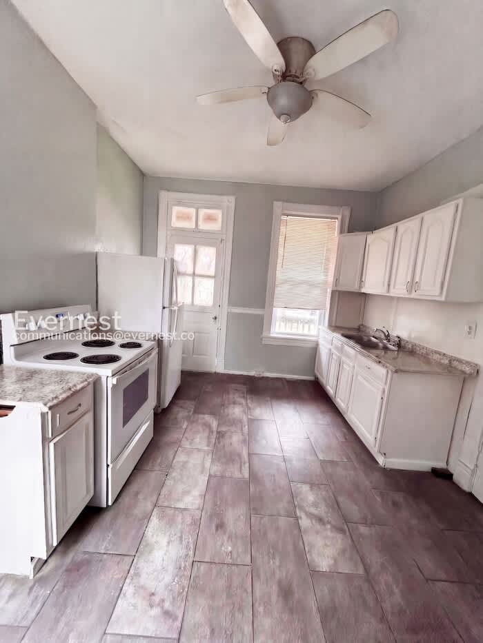 4127 Oregon Avenue – photo 5