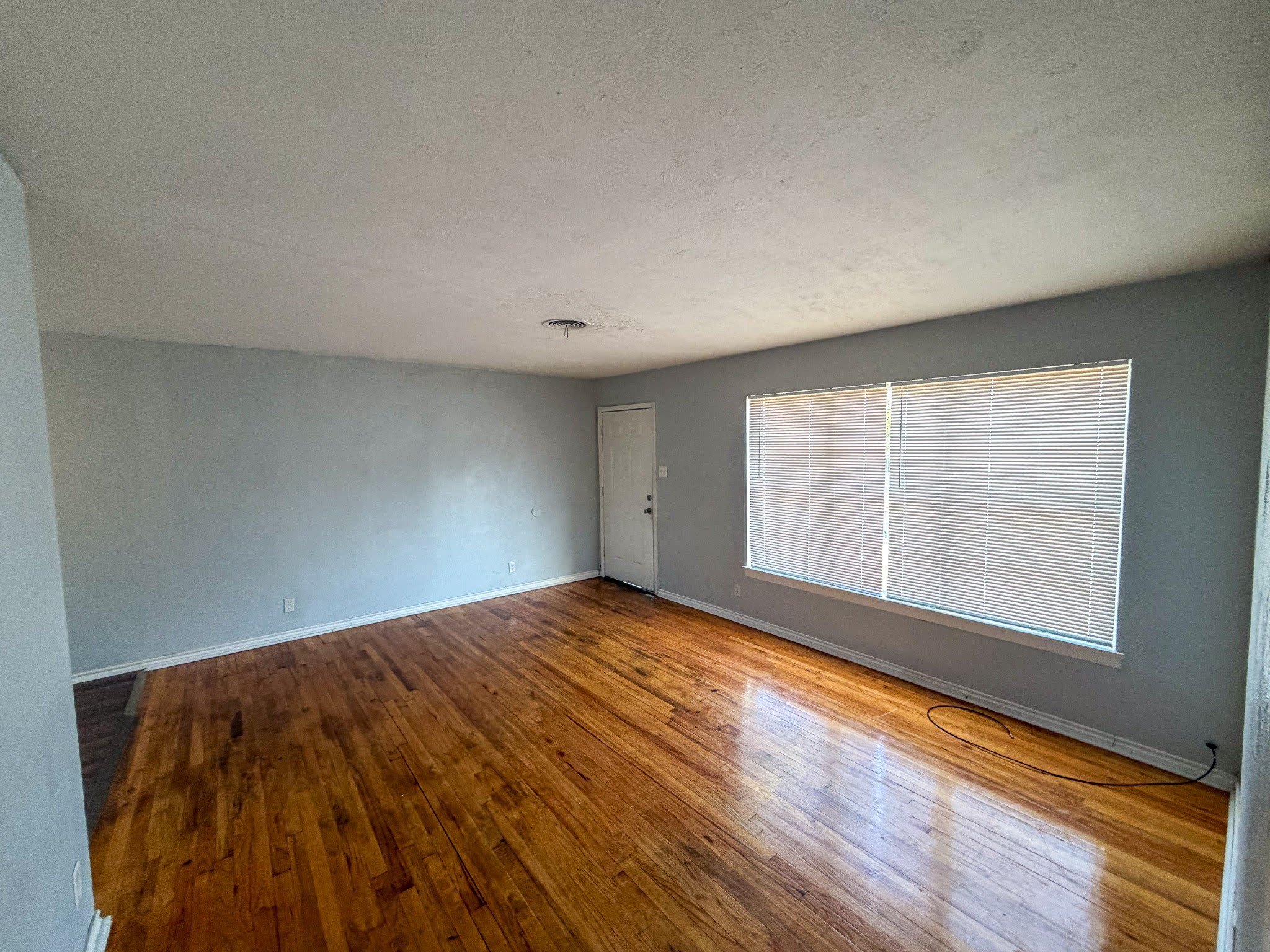 32 Twining Drive – photo 1