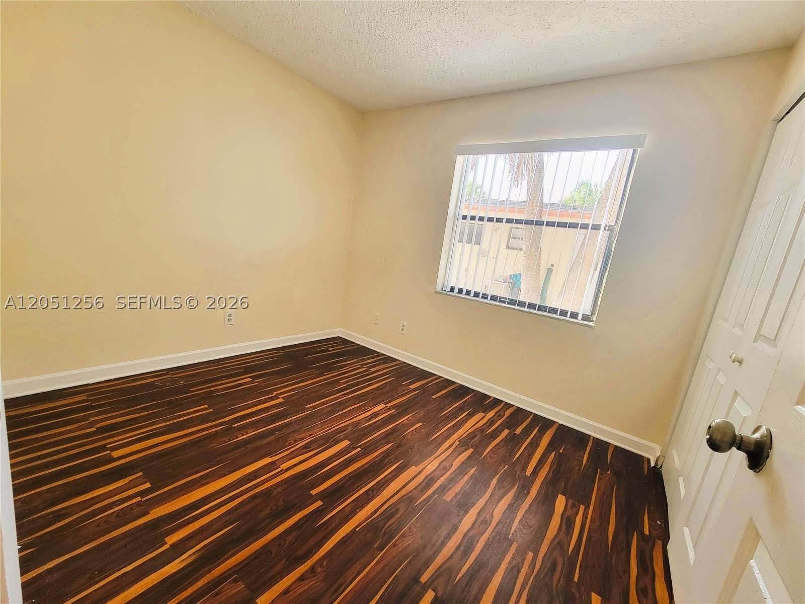 307 S Ocean Dr – photo 4