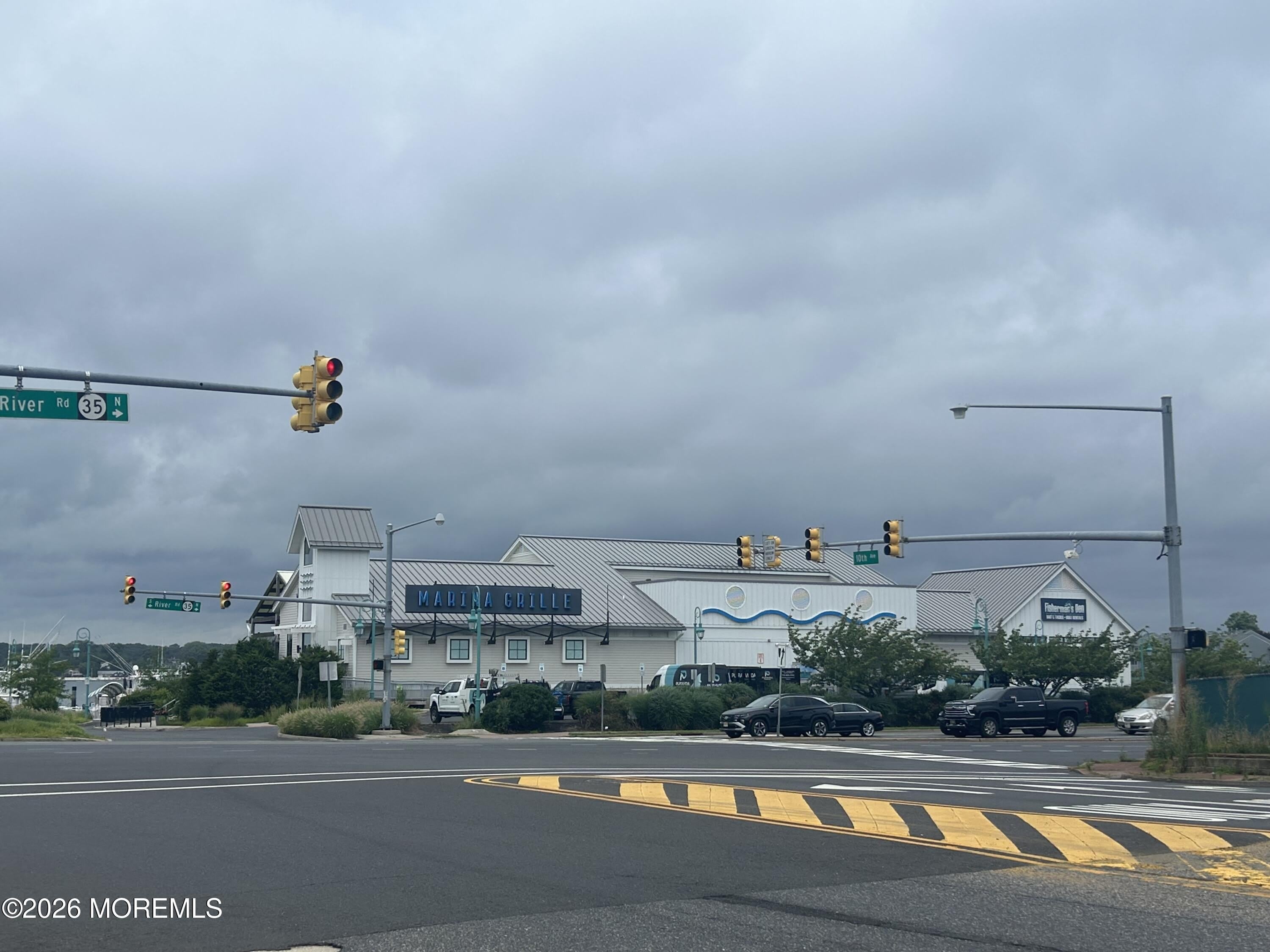 1000 River Road – photo 4