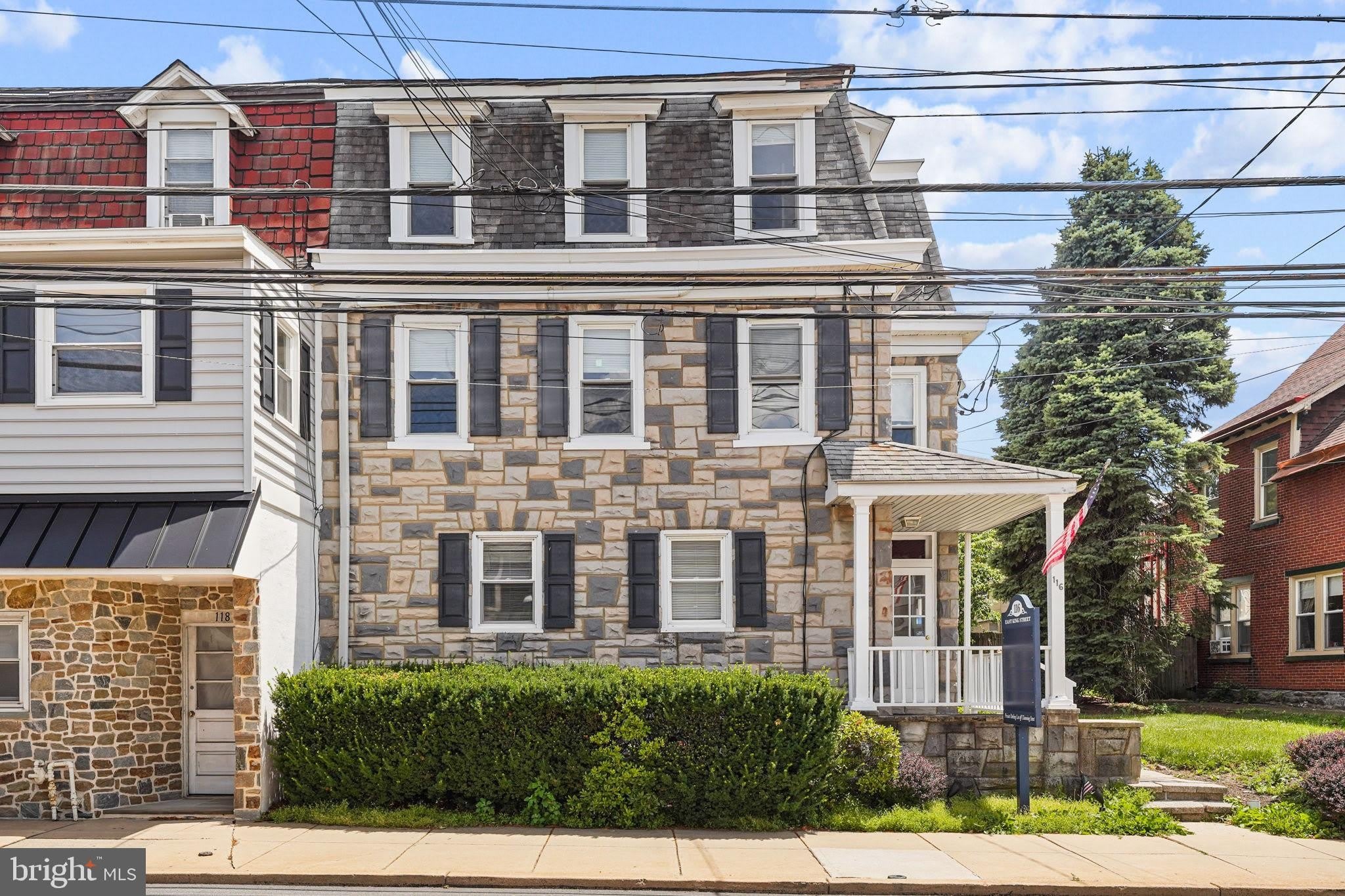 116 E KING Street – photo 4