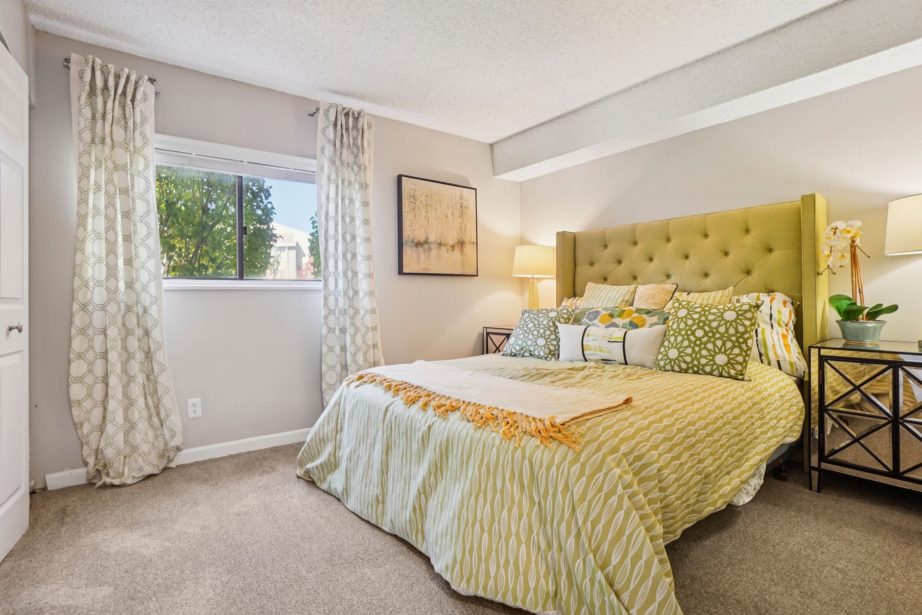 Deer Crest Apartment Homes – photo 5