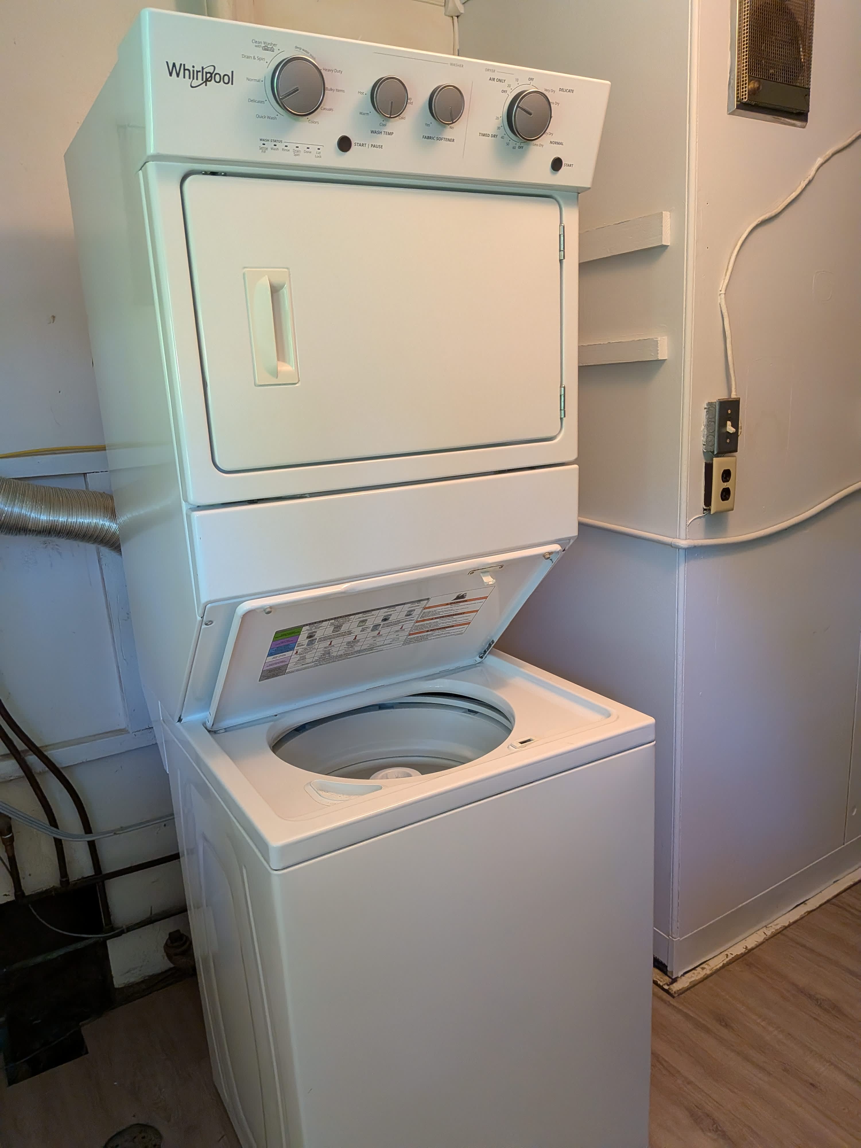 309 W Main St – photo 5