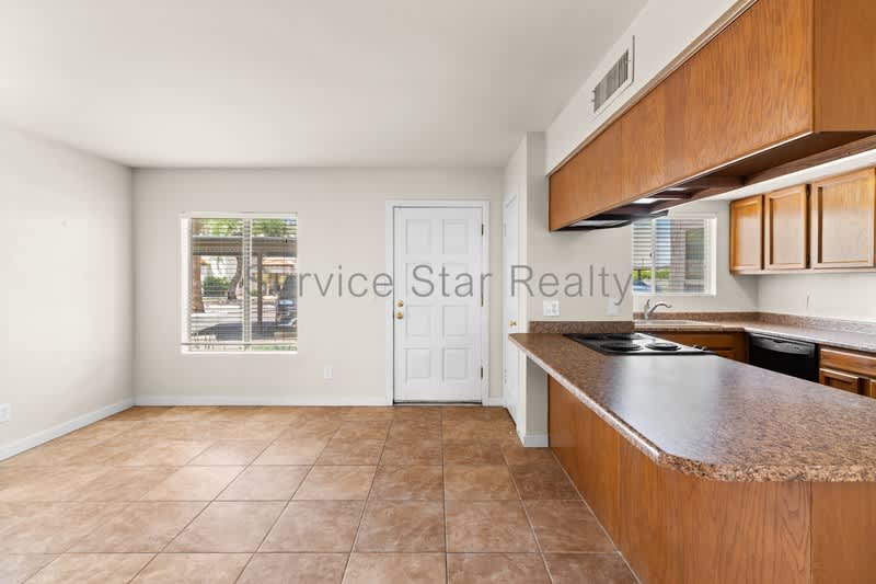 2535 N 15Th St – photo 3