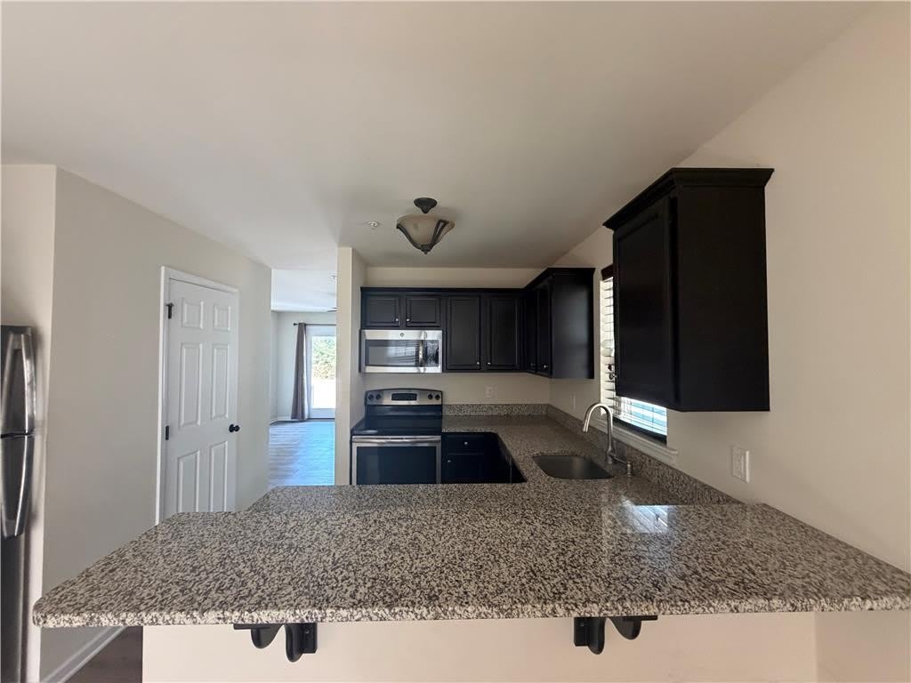 653 Linden Street – photo 4