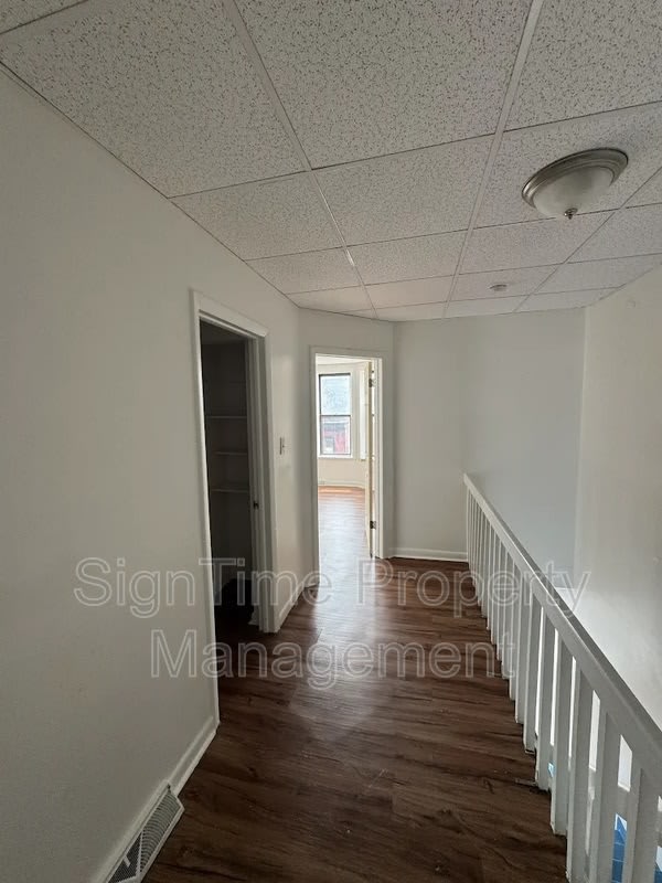 112 W Franklin St, Apt 4 – photo 5