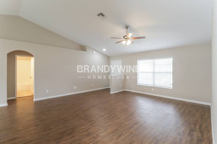 6272 Layton Avenue – photo 5