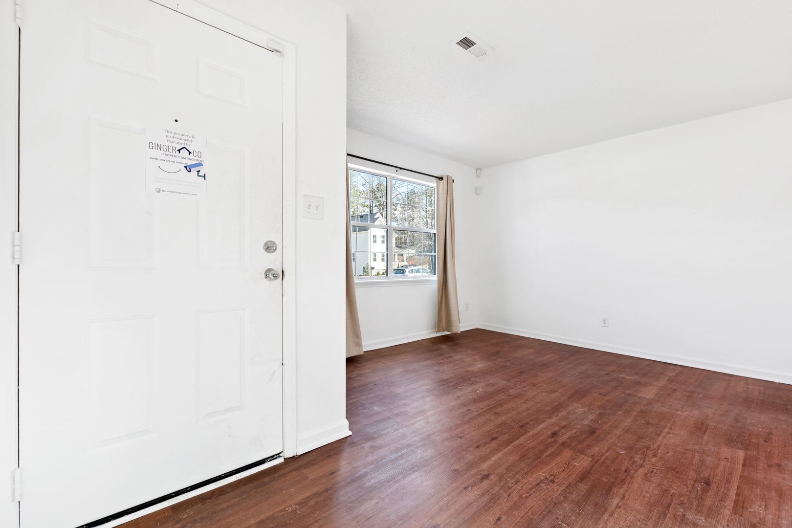 Adorable 3 Bedroom Ranch In Durham – photo 5