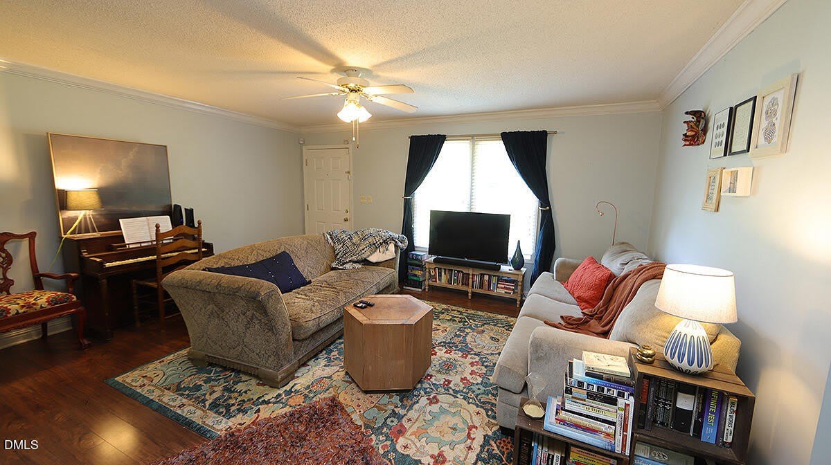 1610 Marly Drive – photo 2