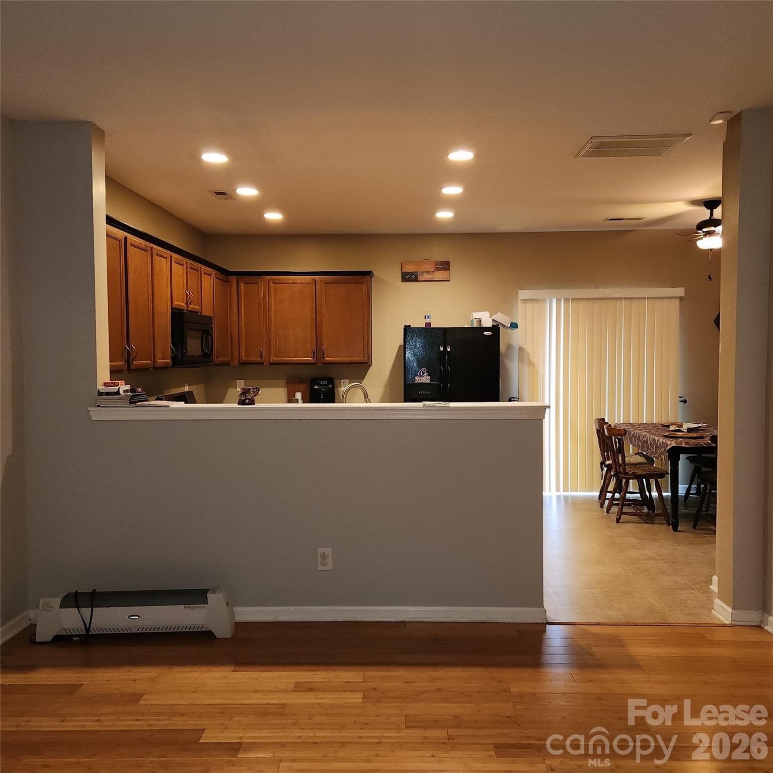 1045 Willow Wind Drive – photo 3
