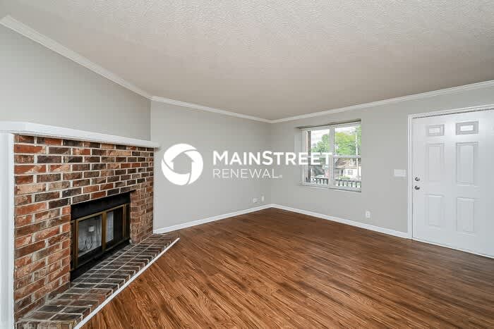 3213 East Lake Drive – photo 2