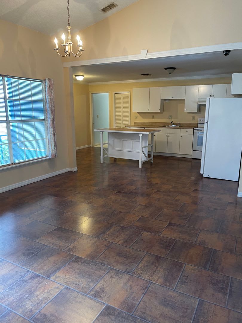 8487 Dorsey St – photo 5