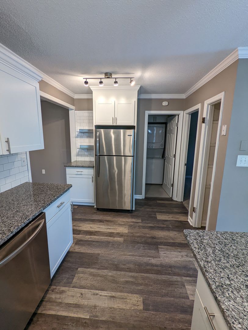 Frost Garden Apartments – photo 3